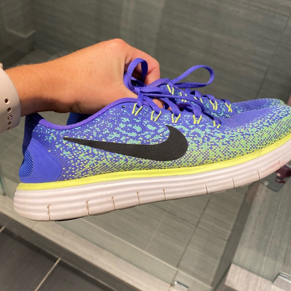 Nike Free Natural Ride 4MM Running Sneaker